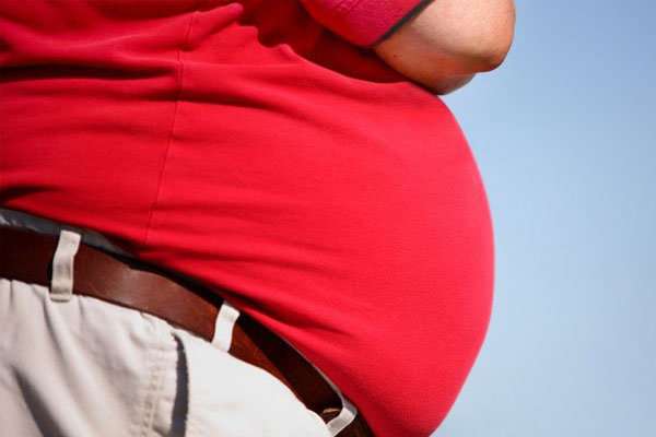 چاقی به عنوان یکی از بیماری‌های تهدیدآمیز شناخته می‌شود