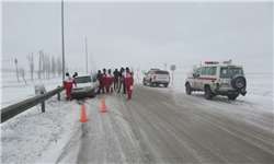 وقوع برف و کولاک در 10 استان کشور/ رهاسازی 150 خودروی گرفتار در برف