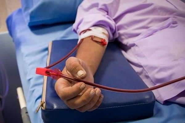 ایرانی ها دو میلیون واحد خون اهدا کردند