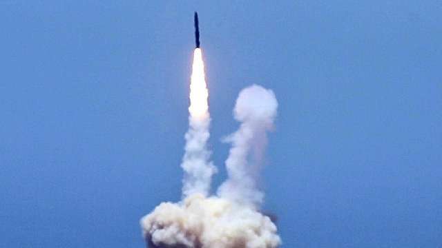 آمریکا یک موشک قاره پیمای رهگیر را با موفقیت آزمایش کرد