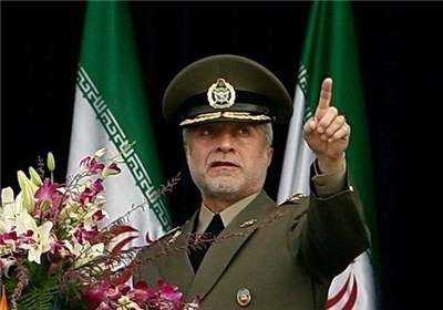 سرلشکر صالحی: هیچ تروریستی جرأت نزدیک شدن به مرزهای ایران را ندارد