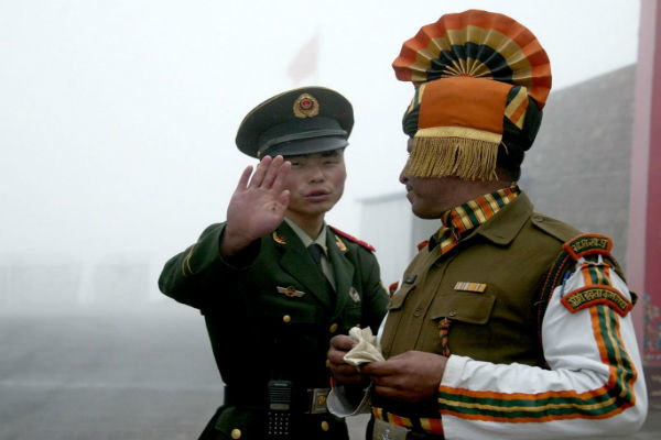 ایندیپندنت: هند و چین خود را برای جنگ اتمی آماده می‌کنند