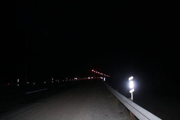 پروژه ای در پیچ کمبود اعتبار؛ جاده بروجرد-اشترینان همچنان بدون روشنایی و ایمنی