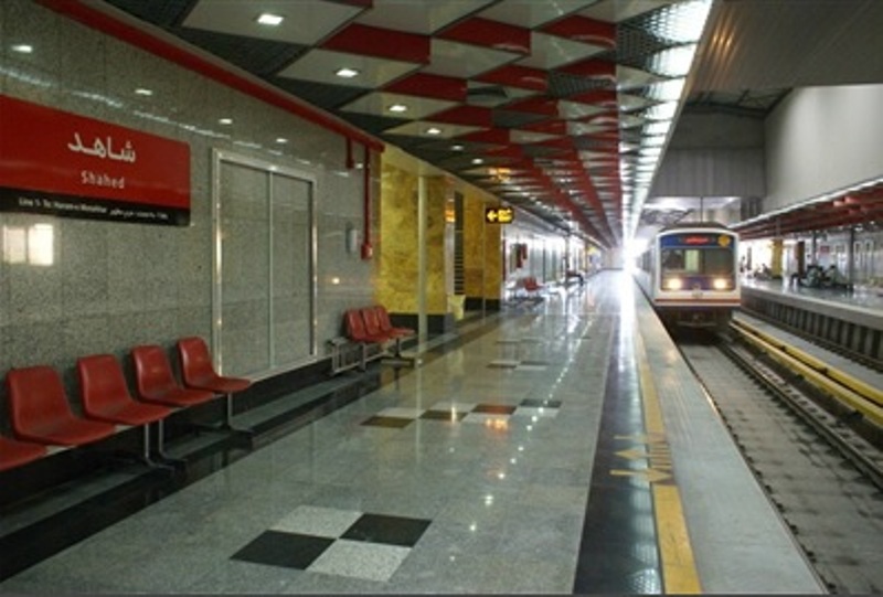 خط 8 مترو تهران روز جمعه پذیرش مسافر ندارد