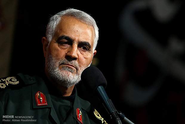 سردار سلیمانی: کاش آن نادان بجای پرچم ایران من را ۱۰ بار آتش می‌زد
