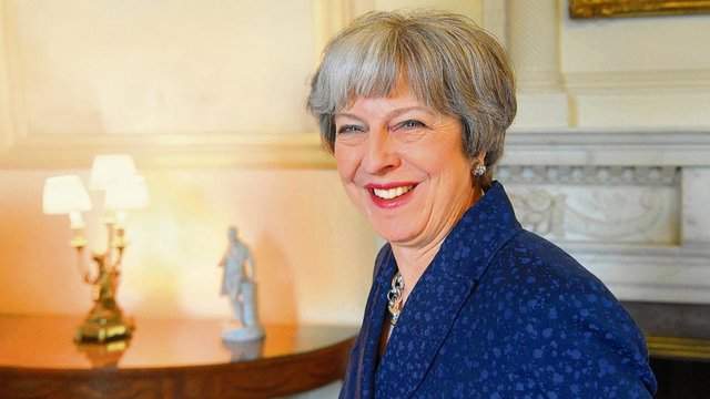 تاکید نخست‌وزیر انگلیس بر ادامه پایبندی لندن به توافق هسته‌ای
