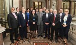 اعضای هیاتهای مذاکره کننده ایران و انگلستان در لندن