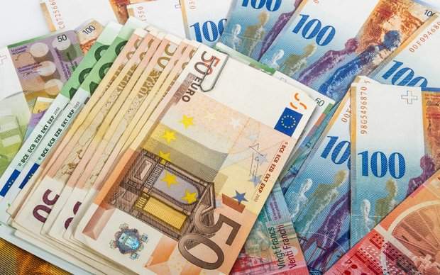 قیمت یورو کاهش یافت/ افزایش ۷ تومانی نرخ دلار