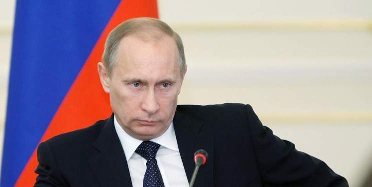 پوتین:حذف دلار از اقتصاد روسیه موضوع امنیت ملی است