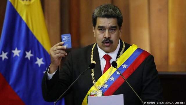 مادورو در مراسم تحلیف: سوسیالیسم قرن ۲۱ را می‌سازم