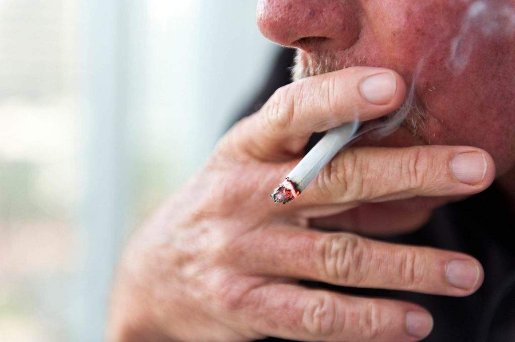بیماری‌های شایع در افراد سیگاری