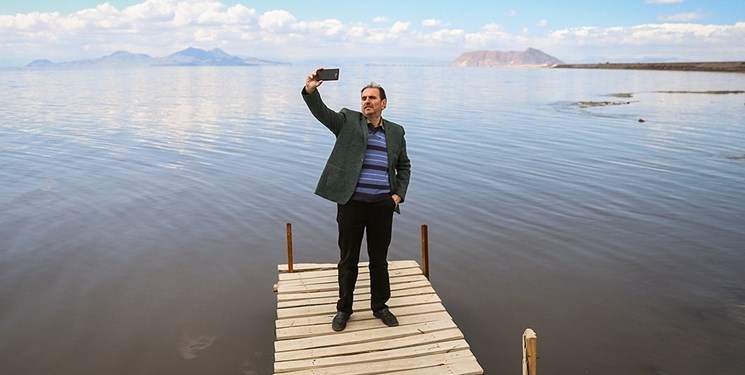 دریاچه ارومیه زنده شد/50 درصد دریاچه را آب فرا گرفت