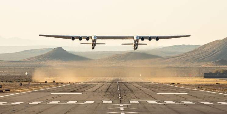 بزرگترین هواپیمای جهان سرانجام پرواز کرد