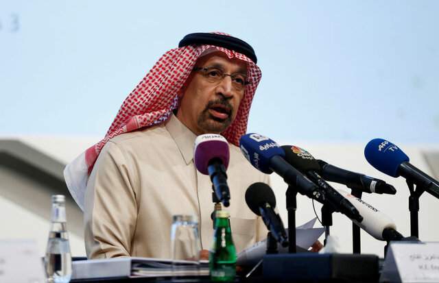 وزیر انرژی عربستان سعودی: درخواست یک بشکه را هم بی‌جواب نمی‌گذاریم