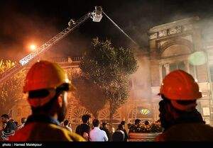 آتش‌نشانی ایستگاه حسن‌آباد چرا از ماجرای حریق انبار باخبر نشد؟