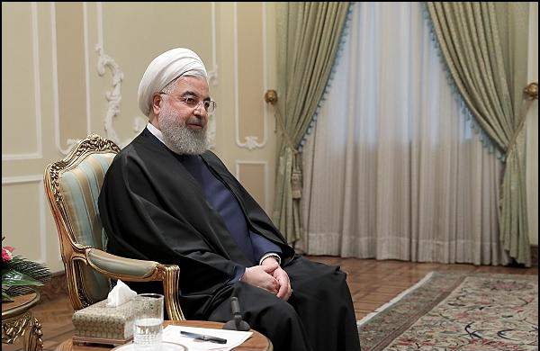روحانی: ملت در مقابله با فشار حدکثری سربلند شد اکنون نوبت مسئولان است