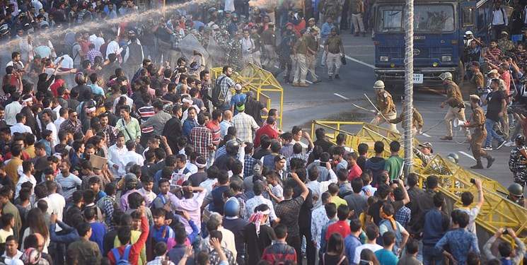 اعتراضات خشونت‌بار در هند