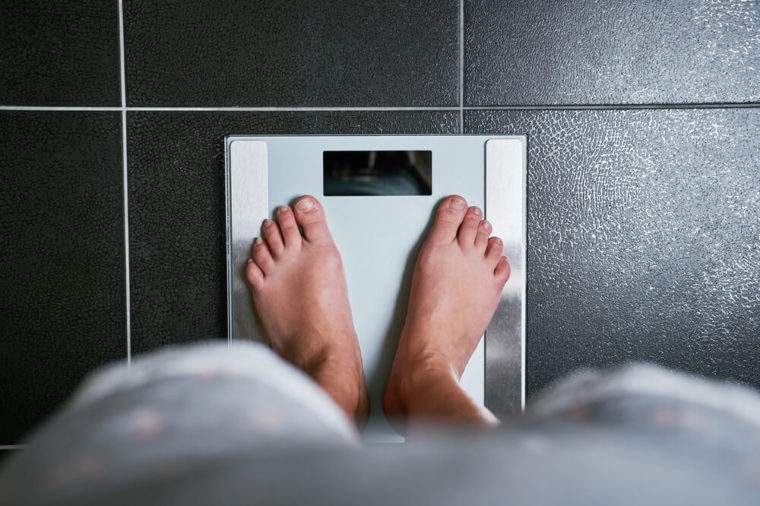 ۷ نشانه هشدار دهنده‌ای که خبر از افزایش وزن می‌دهند