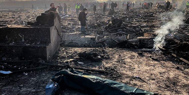 انتقال اجساد حادثه سقوط‌ هواپیما به پزشکی قانونی/ فوت همه خدمه و مسافران