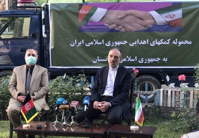 اهدای ۱۱ تن تجهیزات پزشکی ایران به افغانستان
