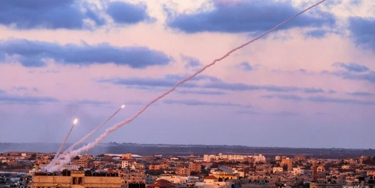 آزمایش موشکی مقاومت فلسطین در غزه برای سومین روز متوالی